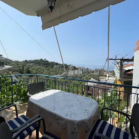 Vila Hiso Guest house Qeparo