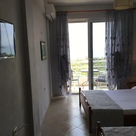Vila Hiso Qeparo
